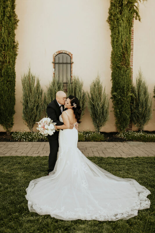 Palm Event Center Wedding | San Francisco Bay Area Wedding Photographer